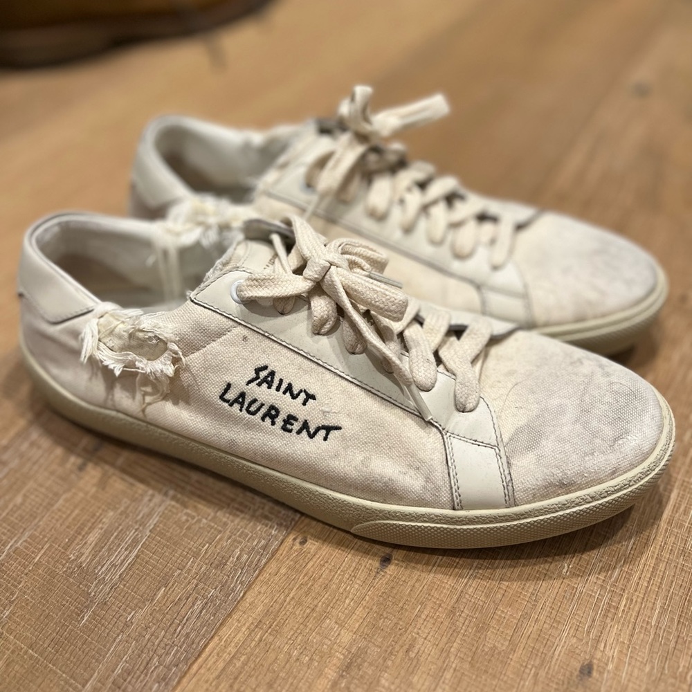 Men’s Saint Laurent COURT CLASSIC SL/06 EMBROIDERED SNEAKERS IN CANVAS